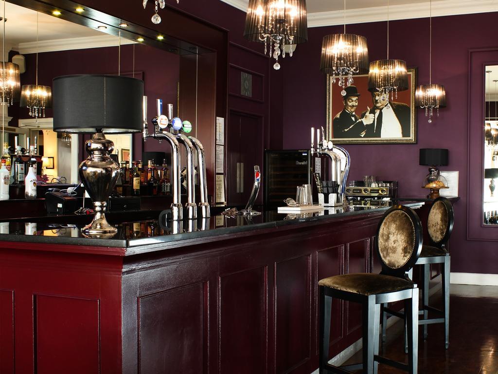 Chine Hotel Bornemouth Extérieur photo